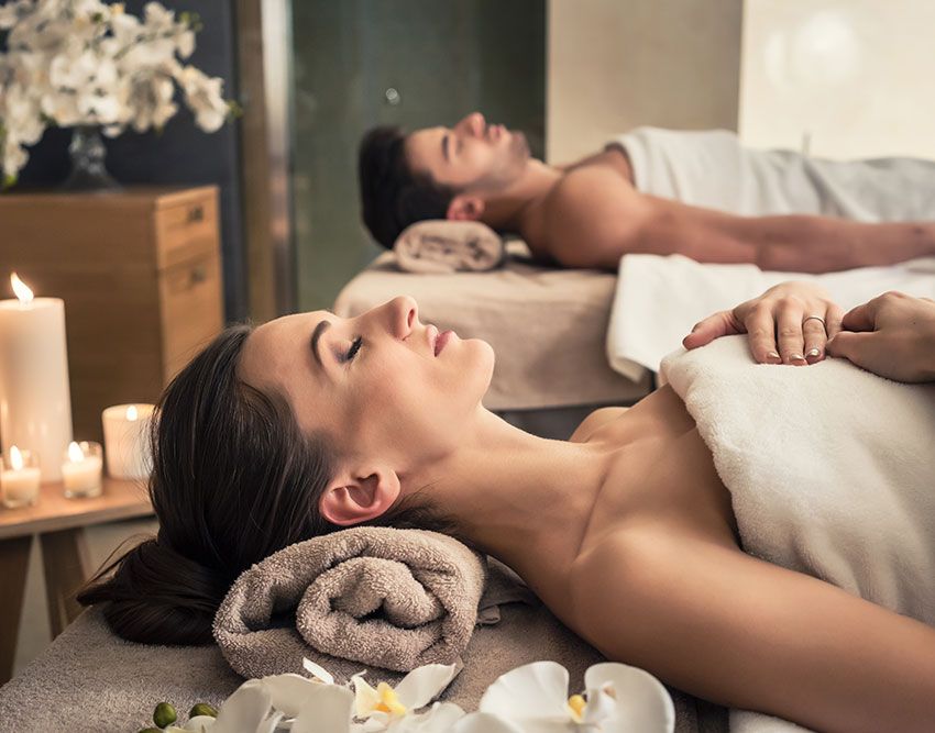 Découvrez les plaisirs d'un massage à deux Découvrez les plaisirs d'un massage à deux